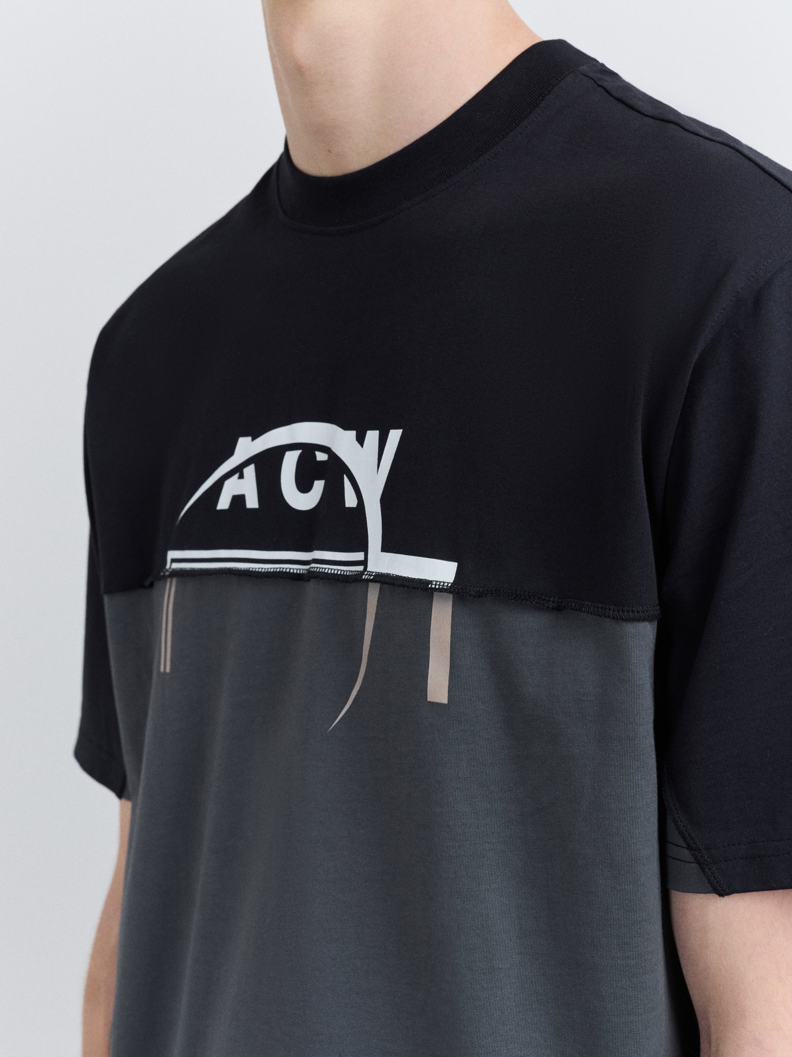 Split Logo T-Shirt Onyx – A-COLD-WALL*
