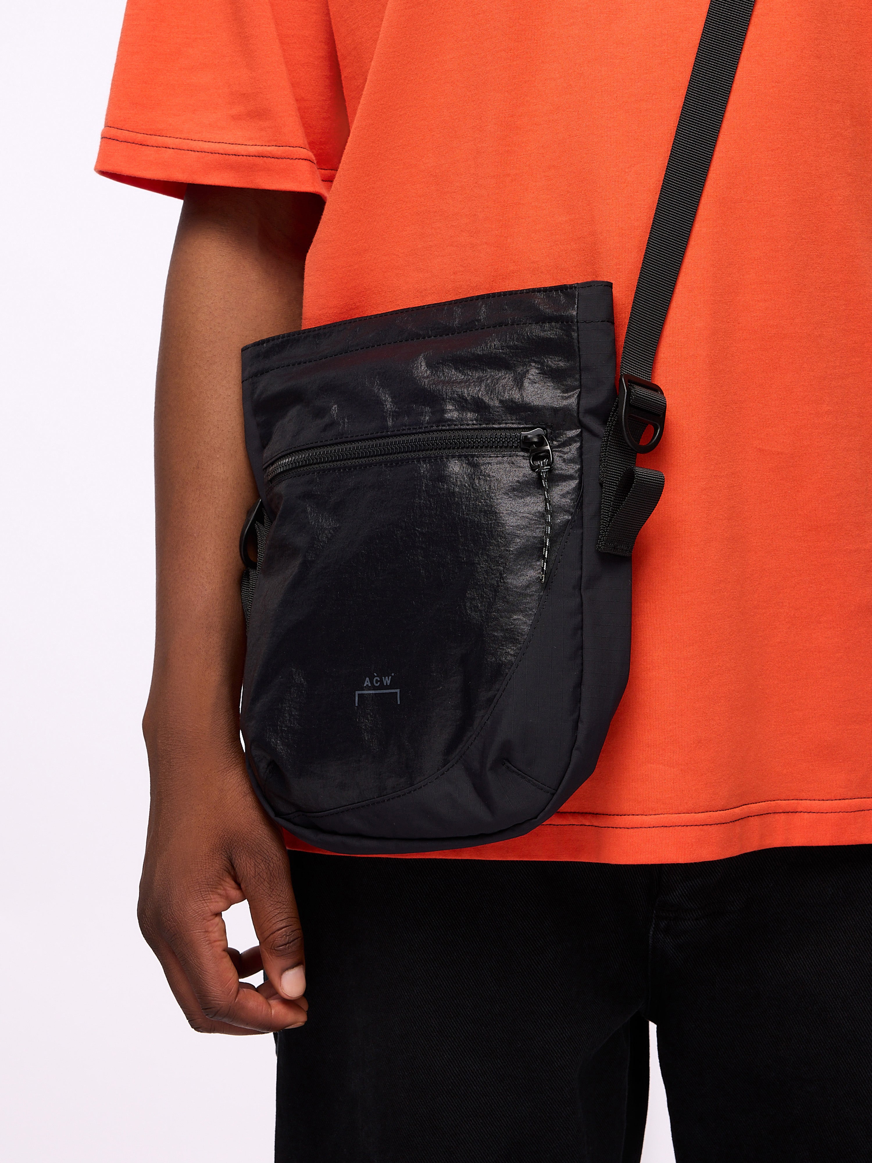 Walworth Holster Bag Onyx – A-COLD-WALL*