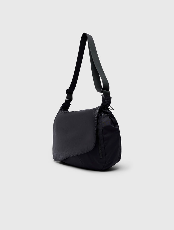 Walworth Messenger Bag Onyx
